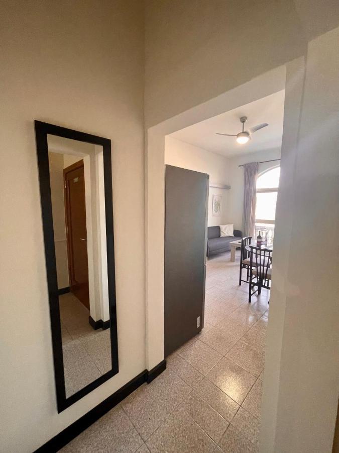 Seafront Apartment With Balcony Overlooking Marina Għajnsielem Kültér fotó